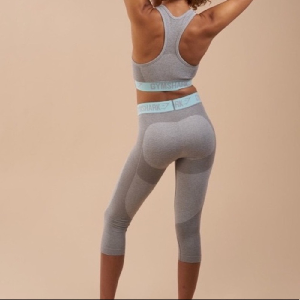 GYMSHARK cropped flex leggings!